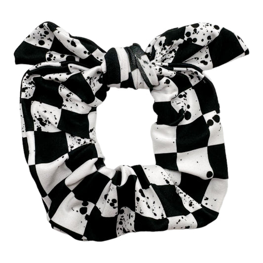 SPLATTER CHECKERS - BOW SCRUNCHIE