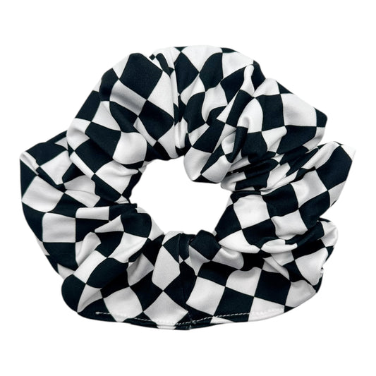 DIAGONAL B&W CHECKERS - OVERSIZED SCRUNCHIE