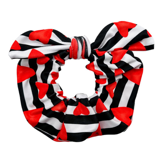 B&W STRIPES W/ HEARTS - BOW SCRUNCHIE