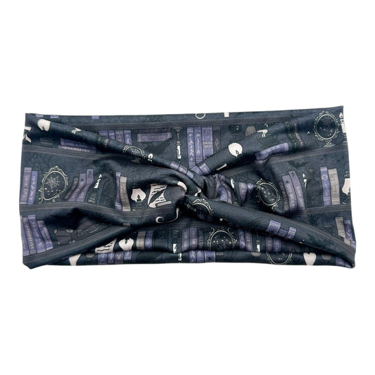 GOTH BOOKSHELF - FRONT KNOT