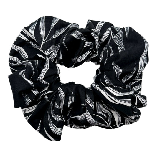 BLACK W/ WHITE PALM LEAVES - OVERSIZED SCRUNCHIE
