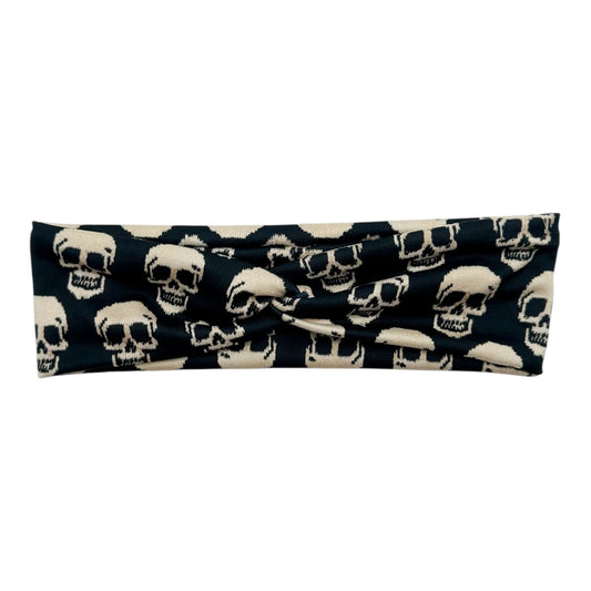 BLACK - KNIT SKULLS - TINY KNOT