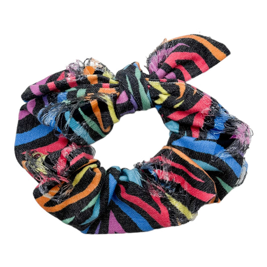 RAINBOW ZEBRA - DISTRESSED - BOW SCRUNCHIE