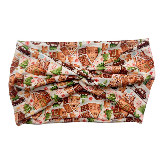 GINGERBREAD STREETS - COCO