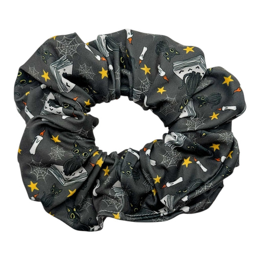 SALEM THE CAT & CANDLES - OVERSIZED SCRUNCHIE