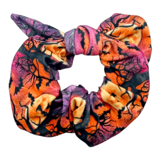 PURPLE/PINK SPOOKY SCENE - BOW SCRUNCHIE