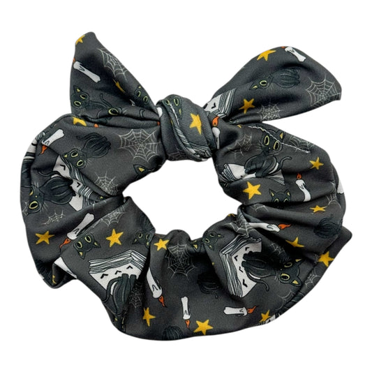 SALEM THE CAT & CANDLES - BOW SCRUNCHIE