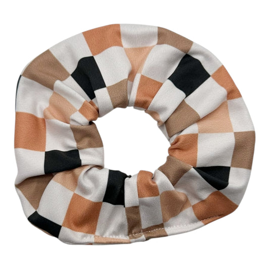 BLACK/WHITE/TAN CHECKERS - REGULAR SCRUNCHIE