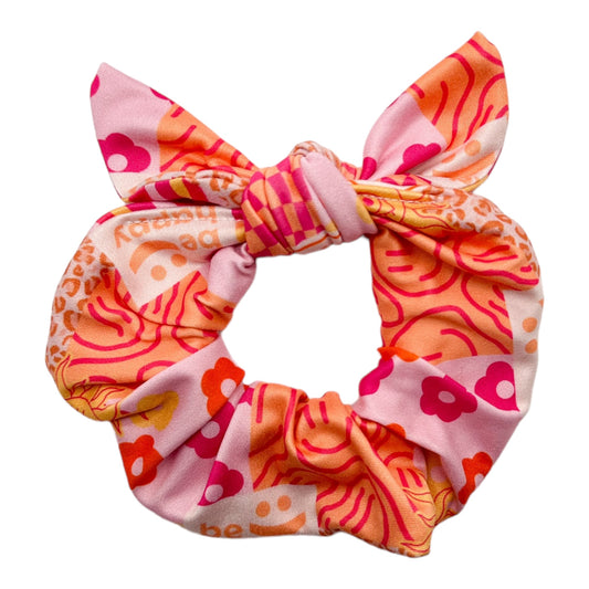 PINK & ORANGE PATCHWORK - BOW SCRUNCHIE