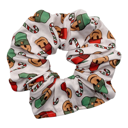 RED & GREEN BEANIES - OVERSIZED SCRUNCHIE