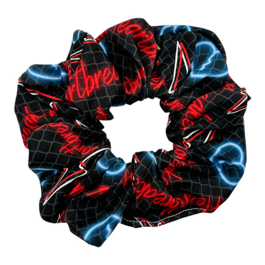 NEON HEARTBREAKER - OVERSIZED SCRUNCHIE